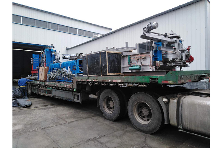 行列機(jī)，供料機(jī)發(fā)貨